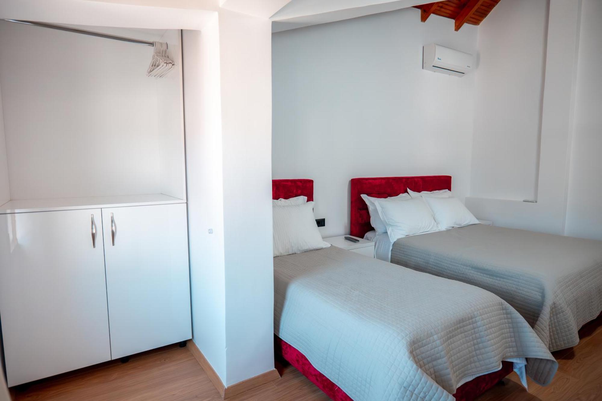 Appartement Fabio Gjirokastër